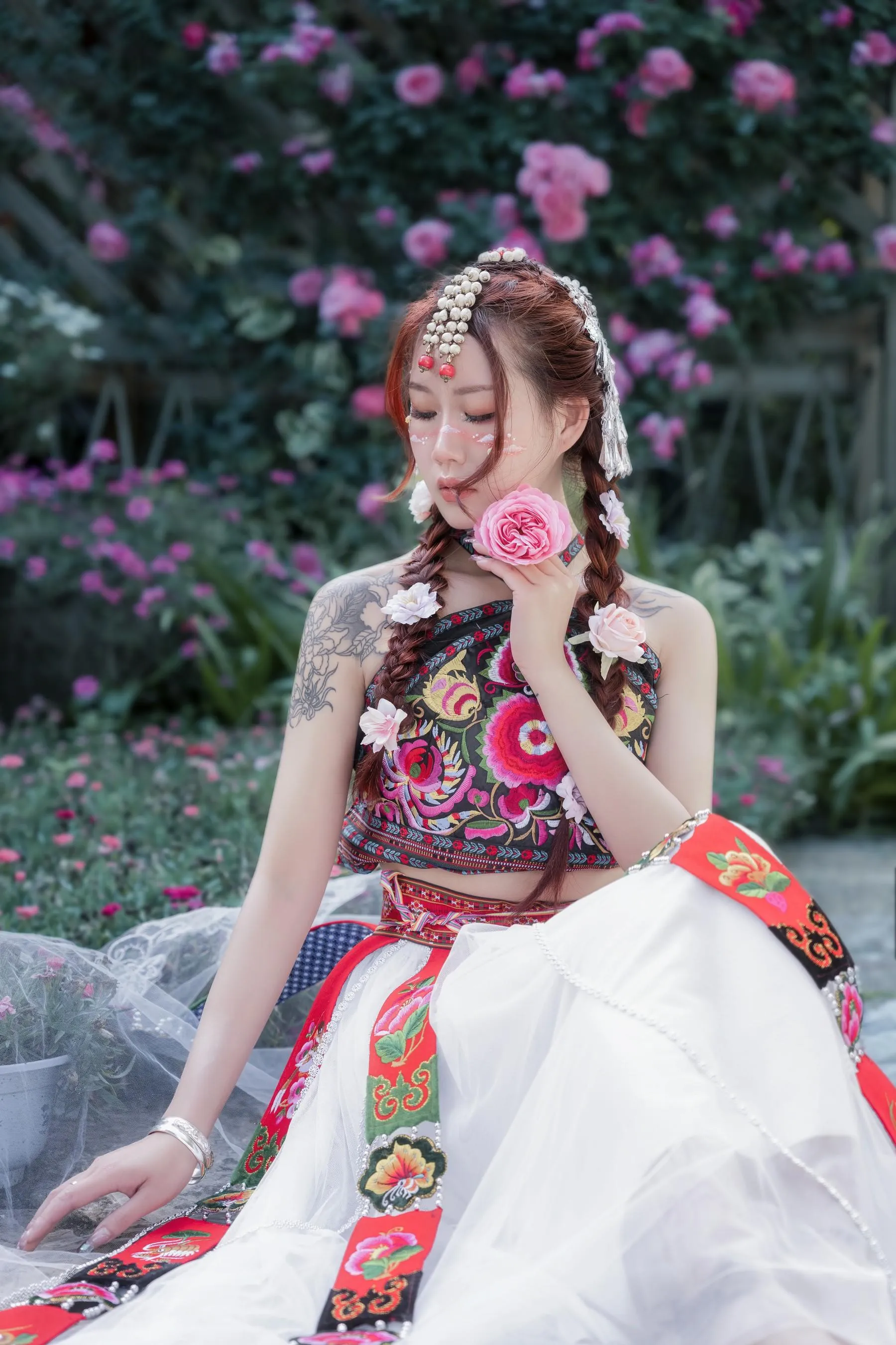 [艺图语] 2022.07.02 蔷薇少女 邓娃儿 [28P]插图6